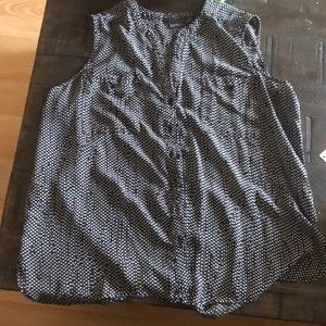 Woman’s button down top